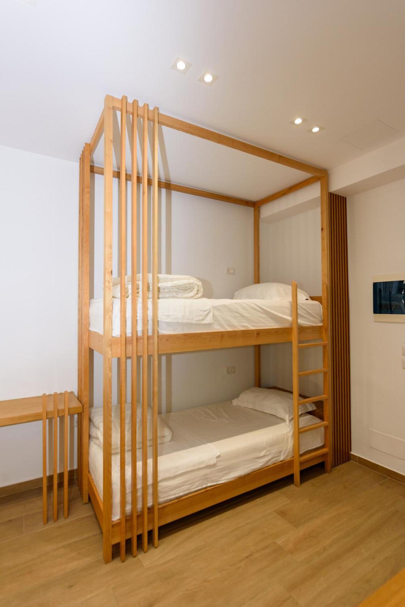 Hotel Nimfa Kanine Екстериор снимка
